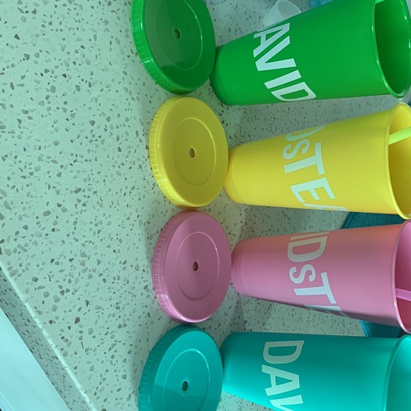 ✨Davids Tea Plastic Colour Changing Cold Cups ✨ - Picture 2 of 2